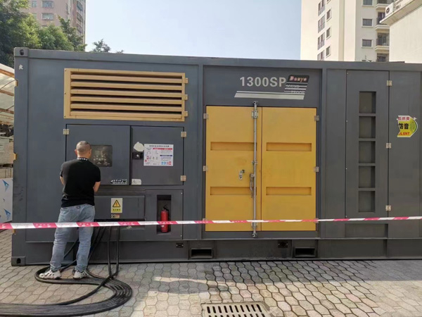 海沧500KW发电机组冬季应该配多大的启动电瓶？